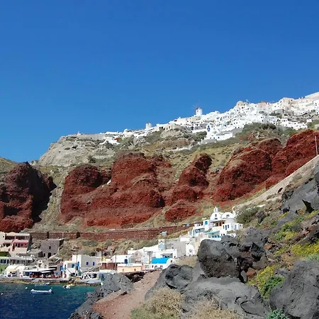 Villa Serendipity Oia Santorini Caldera Views Hot Tub 2 Bedrooms Willa Tholos (Santorini)